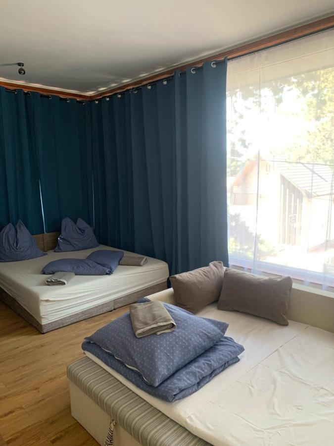 Villa Adele Сиофок Екстериор снимка